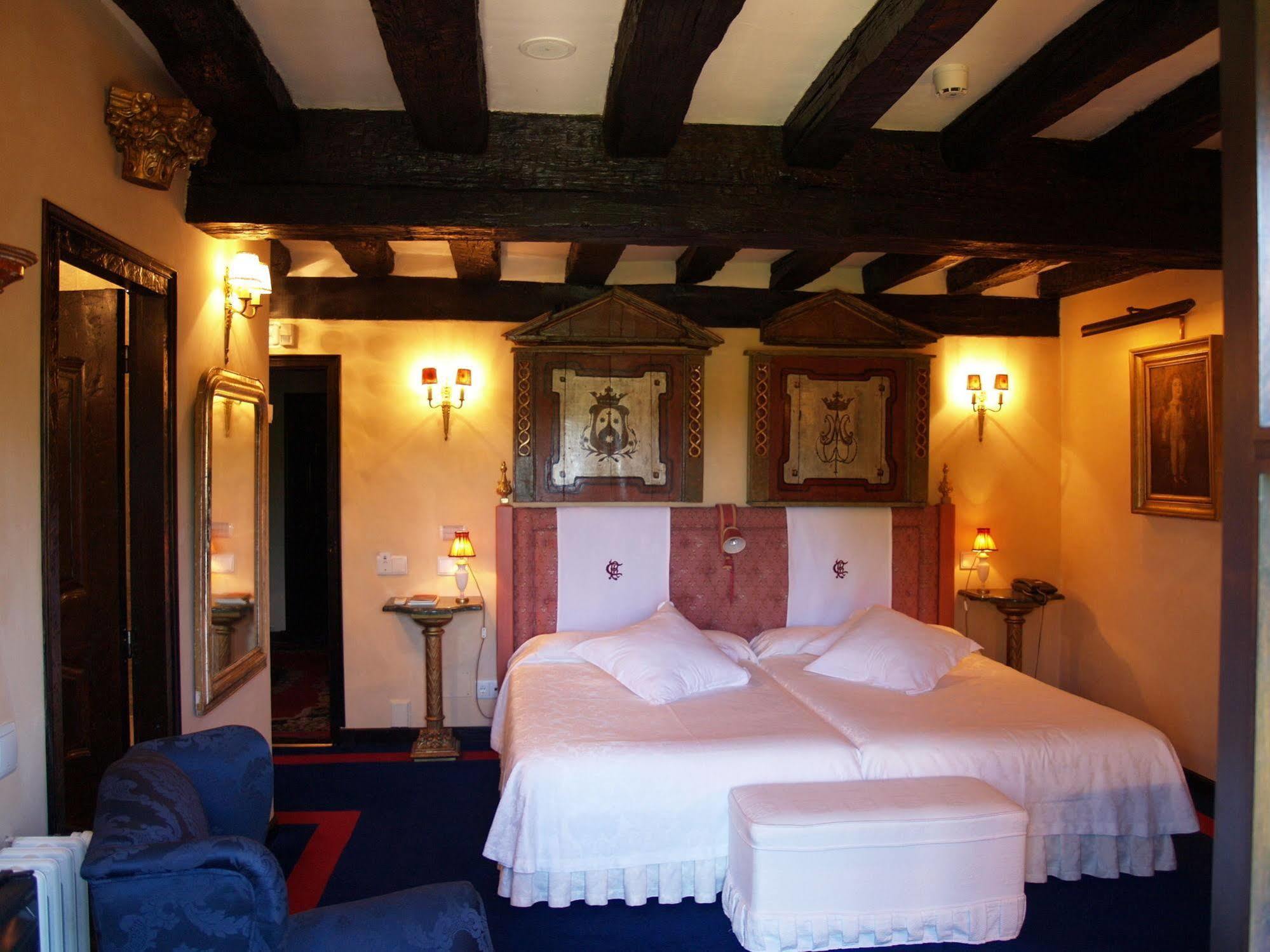 Hotel Palacio De La Pena Cantabria Ахо Екстериор снимка